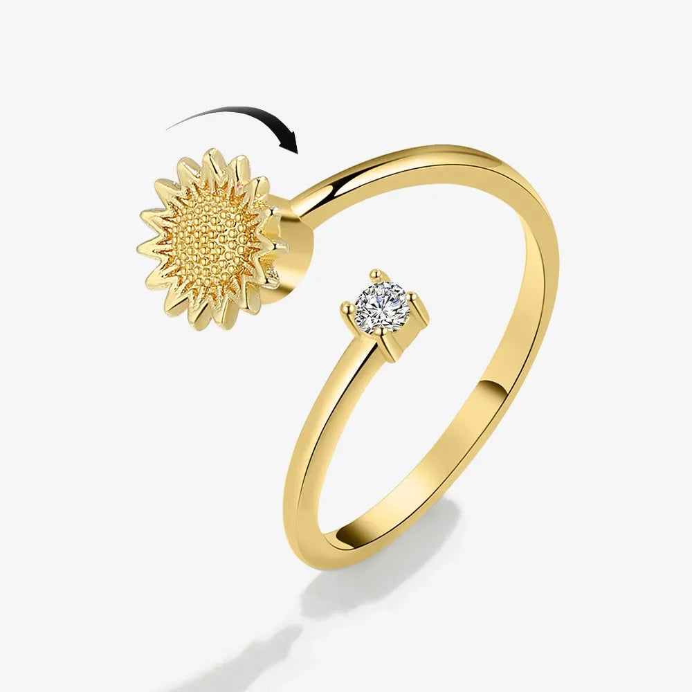 Rotating Fidget Spinner Ring with Floral Design