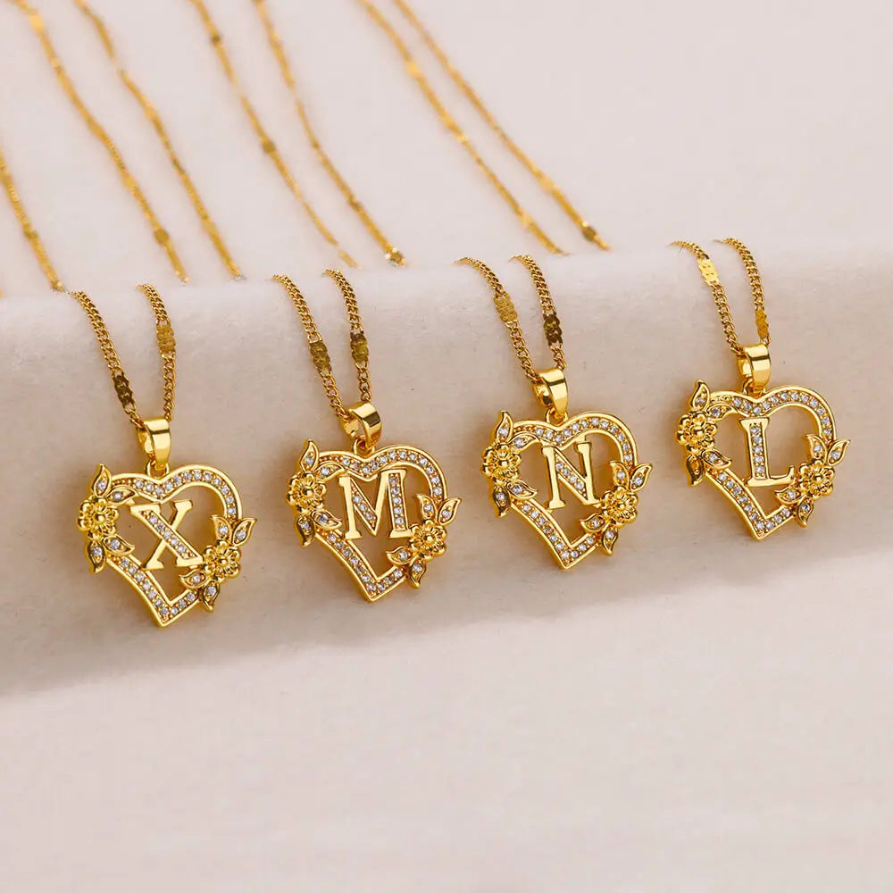 Gold-colored stainless steel heart initial necklace for women – personal, modern, and gift-ready.